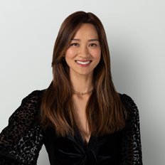 Eva Xu, Sales representative