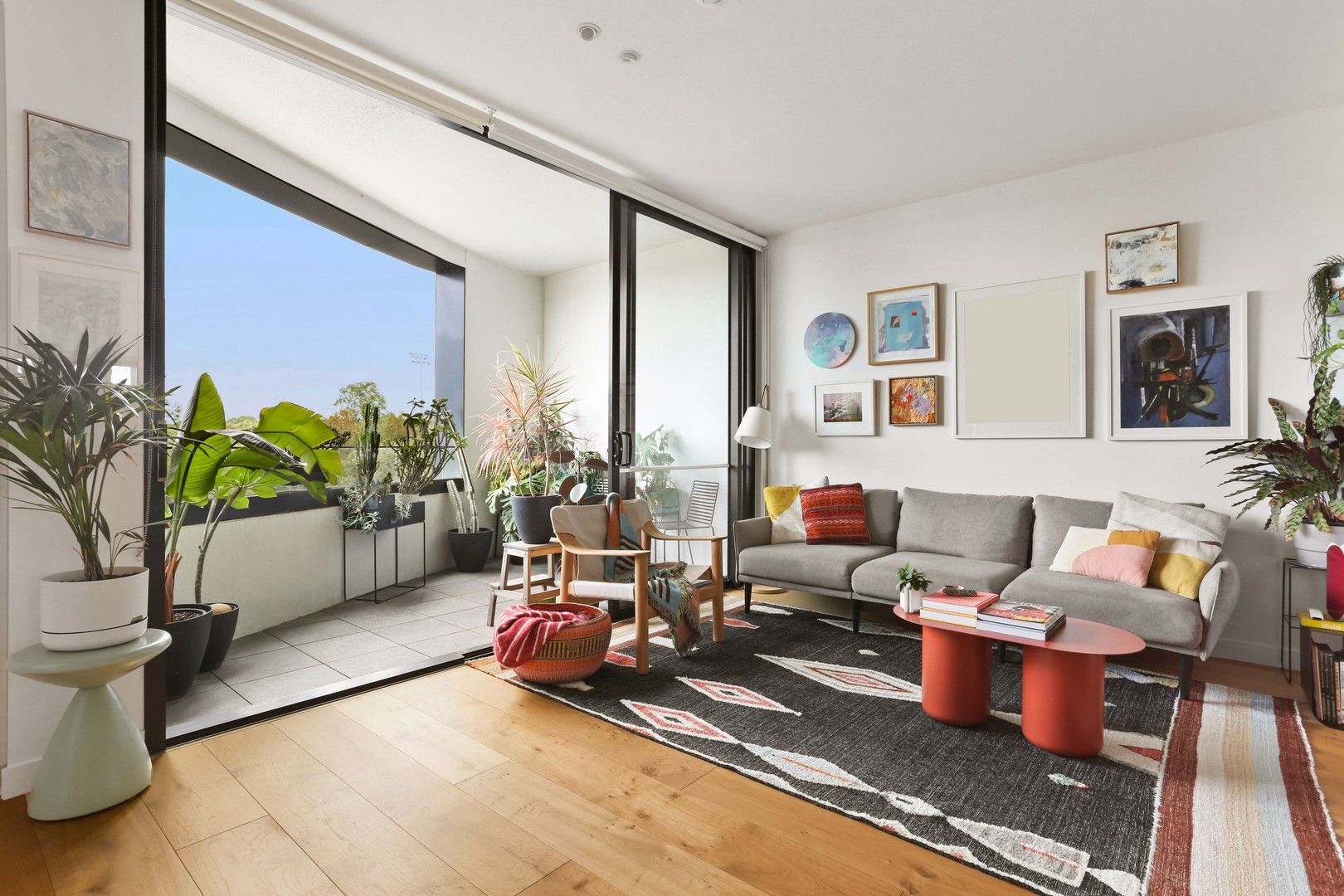 1 bedrooms Apartment / Unit / Flat in 402/18 Huntley Street ALEXANDRIA NSW, 2015