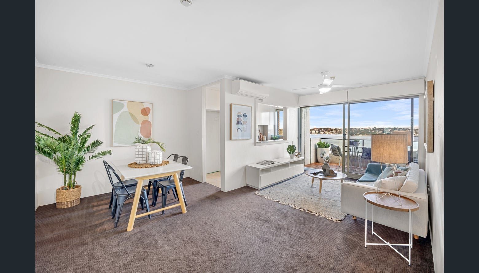1 bedrooms Apartment / Unit / Flat in 70/90 Blues Point Road MCMAHONS POINT NSW, 2060