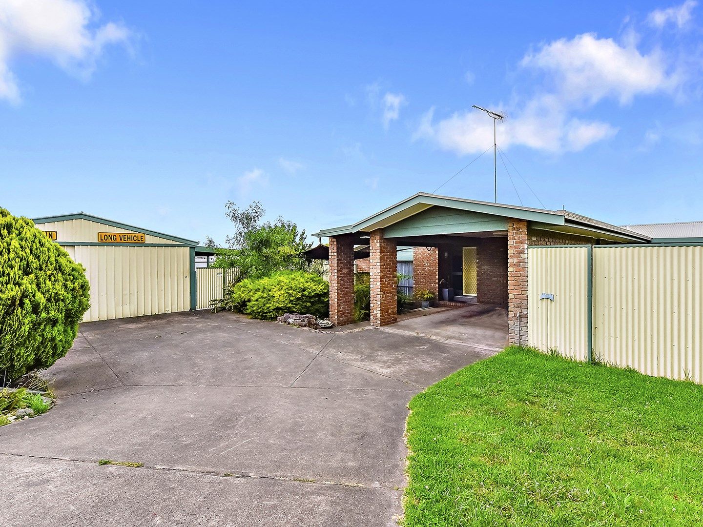 17 Peake Street, Mount Gambier SA 5290, Image 1