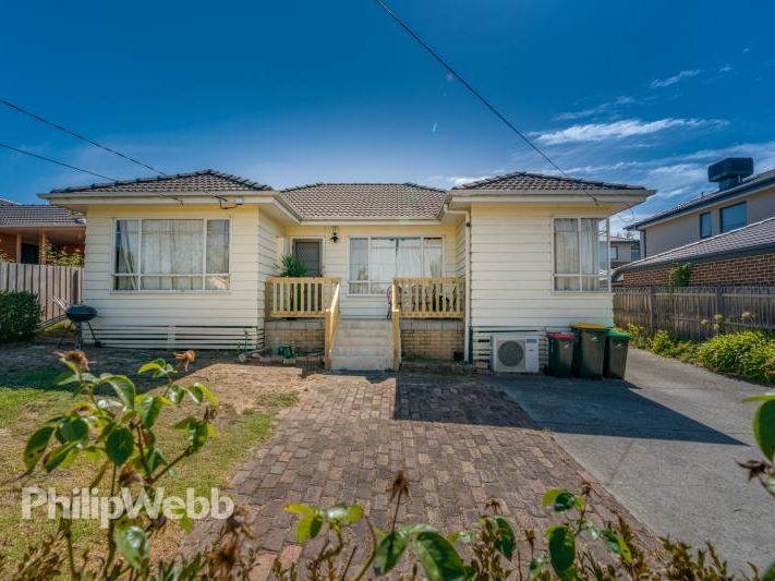 3 bedrooms Apartment / Unit / Flat in 1A/15 Maxia Road DONCASTER EAST VIC, 3109