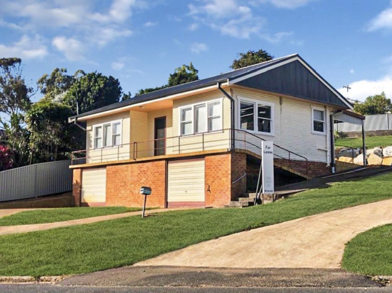 2 bedrooms House in 4 Creek Street NAMBUCCA HEADS NSW, 2448