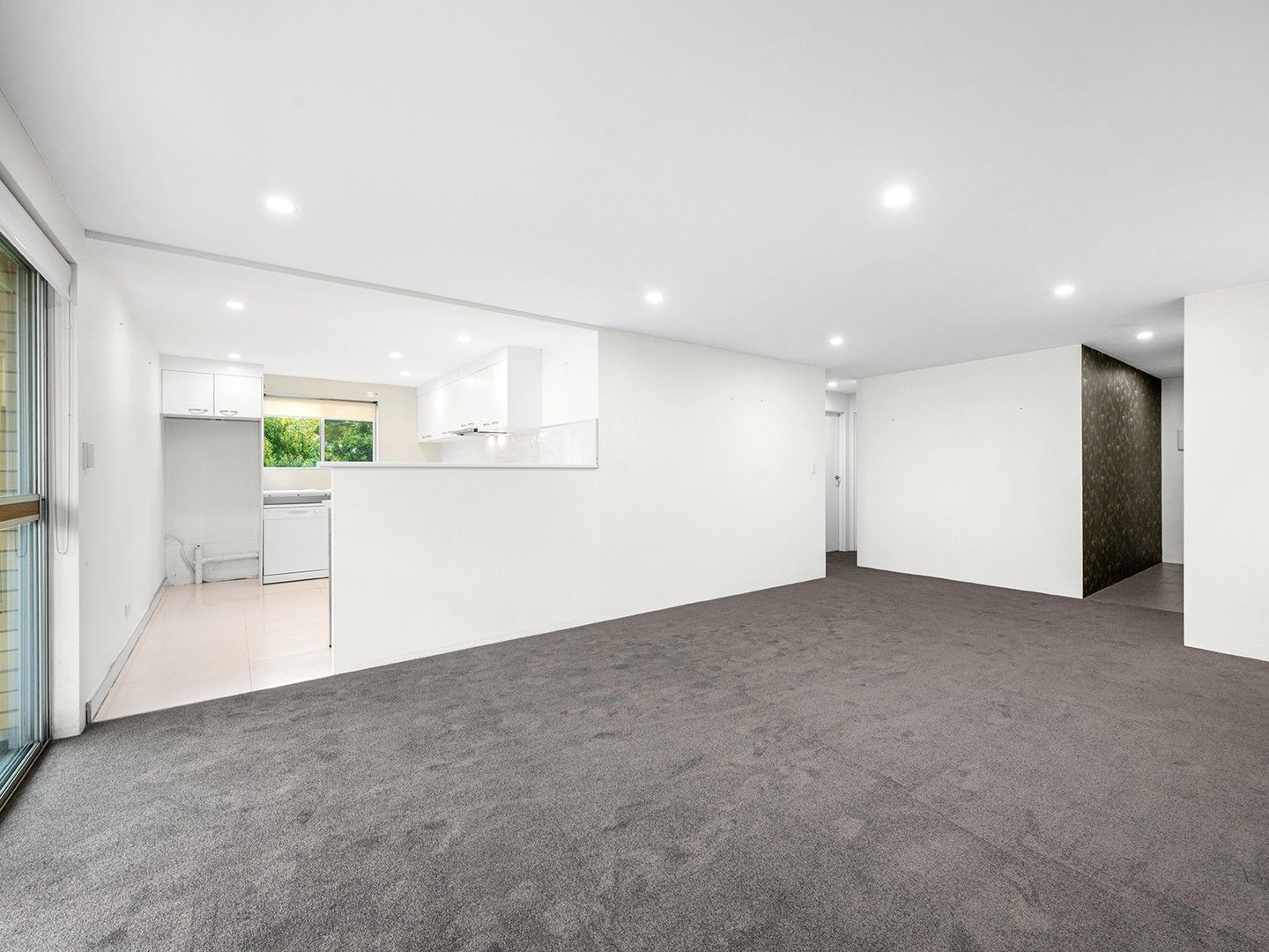 2 bedrooms Apartment / Unit / Flat in 3/63 Stuckey Road CLAYFIELD QLD, 4011