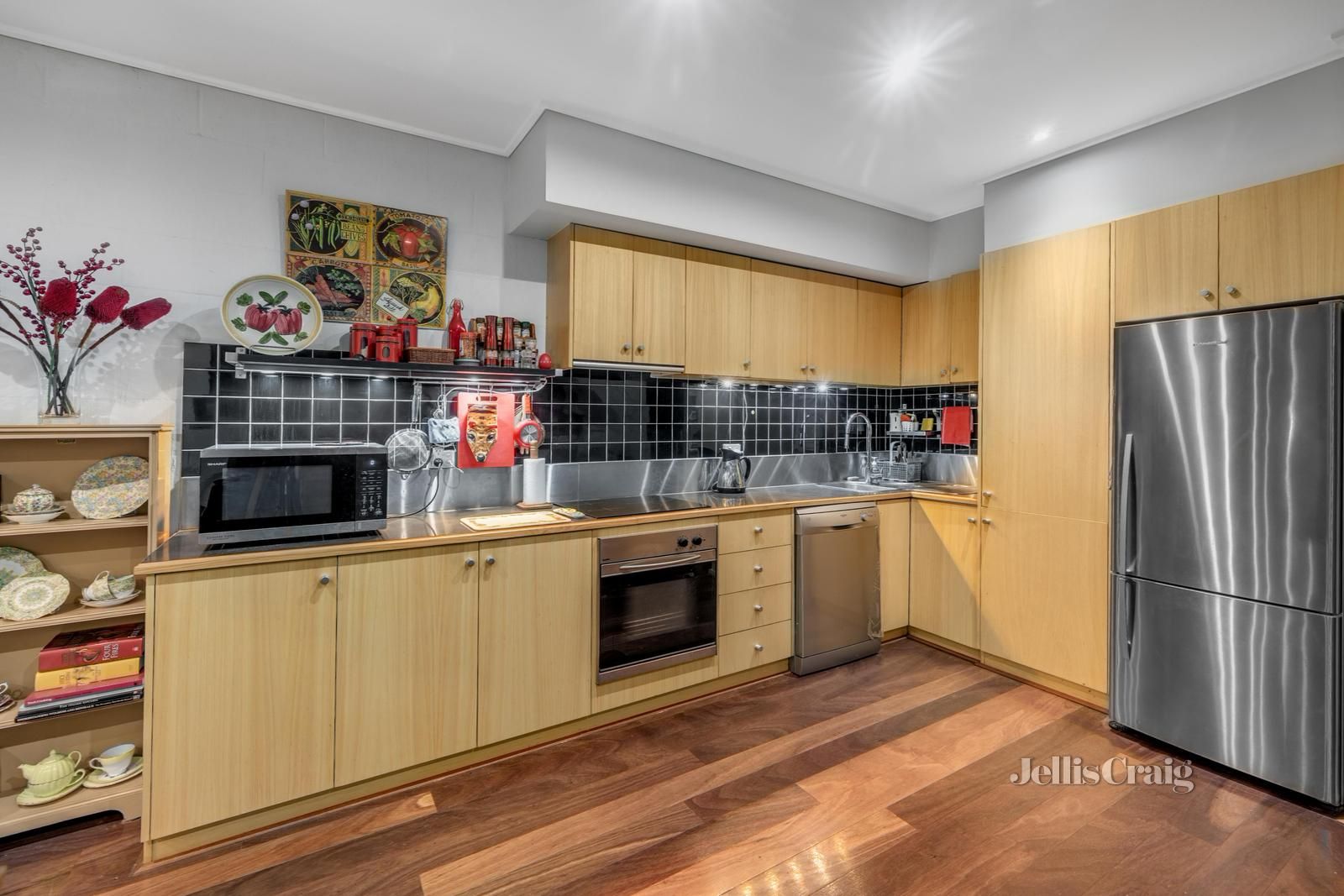 153 Park Street, Abbotsford VIC 3067, Image 2