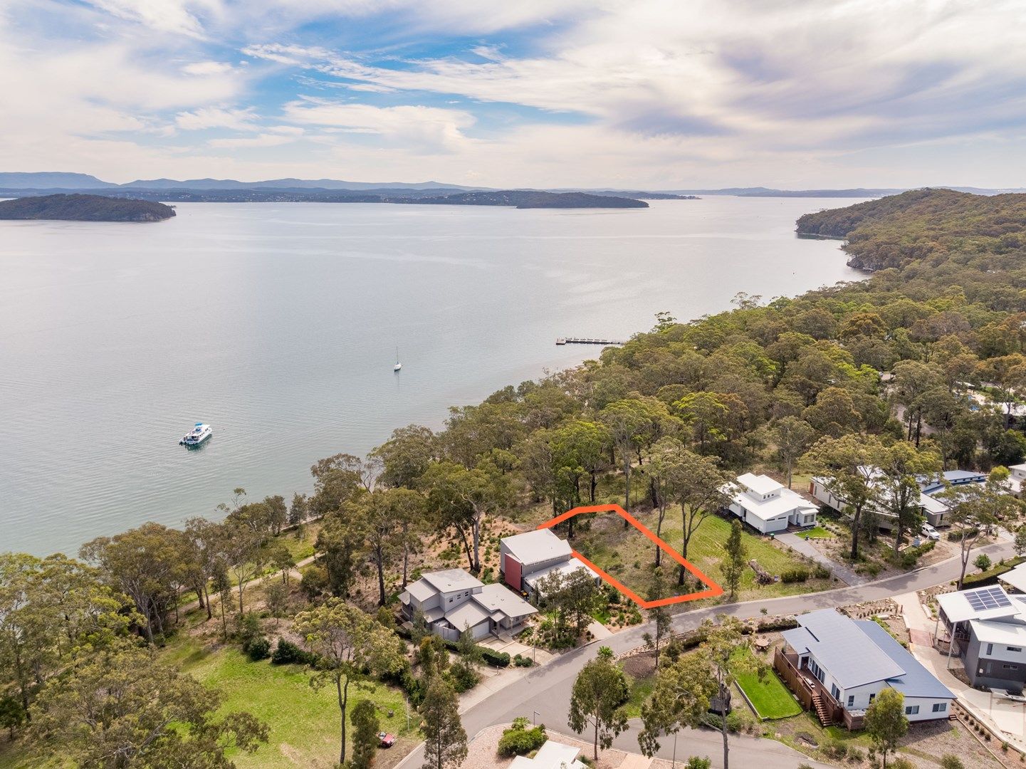 51 Lake Point Way, Murrays Beach Property History & Address Research