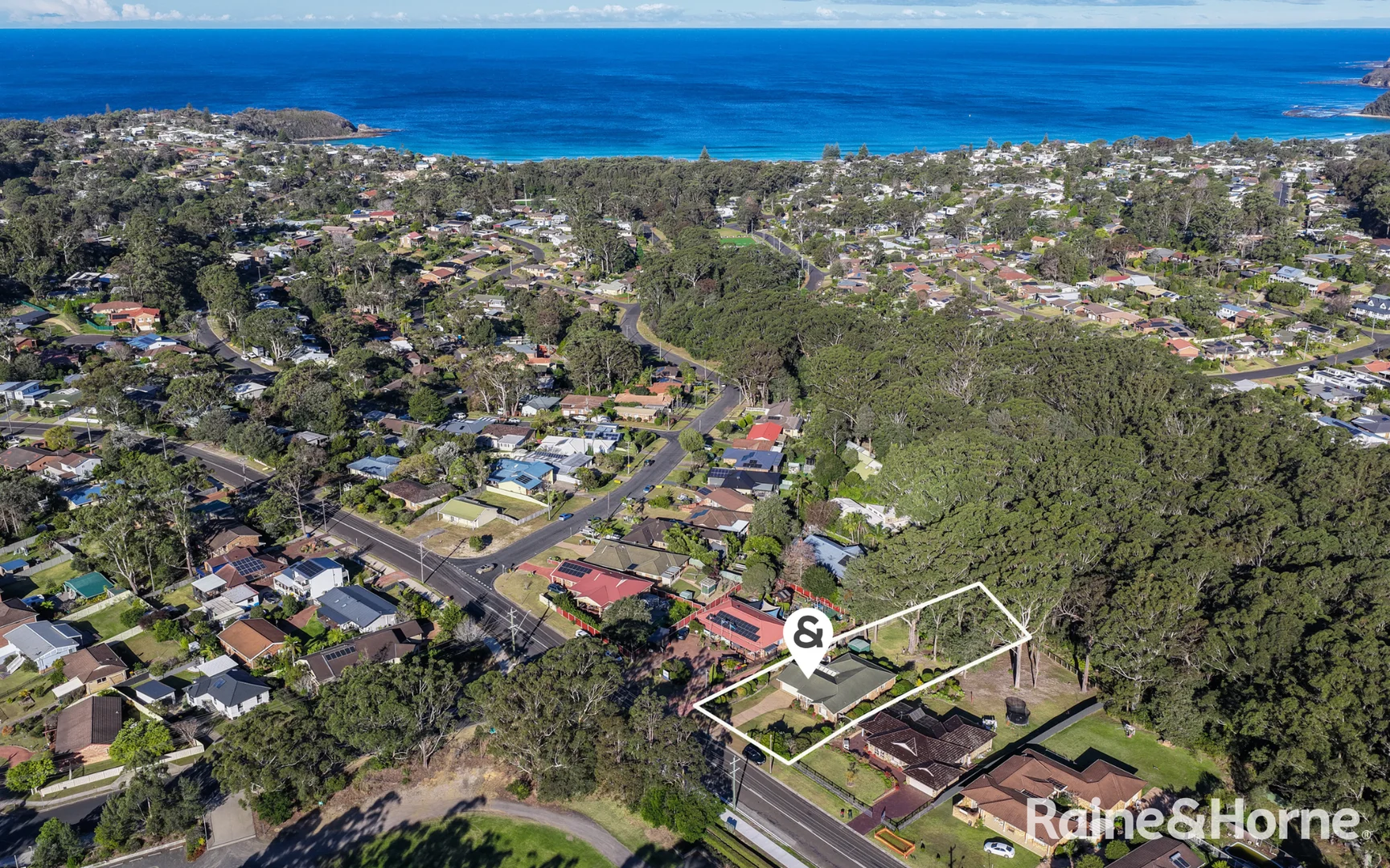 Additional image 30 of 194 Matron Porter Drive, Mollymook Beach NSW 2539