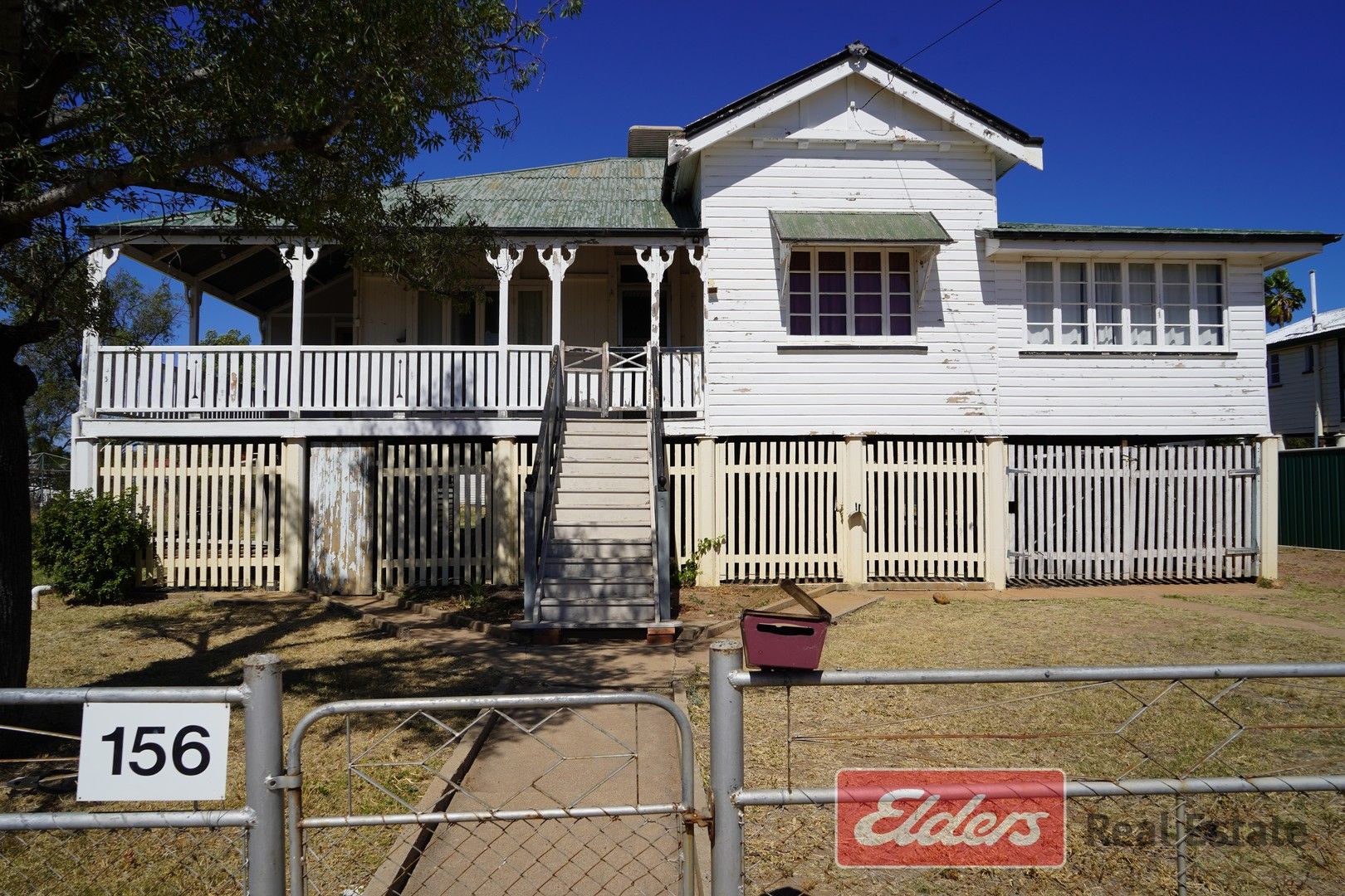 3 bedrooms House in 156 MCDOWALL STREET ROMA QLD, 4455