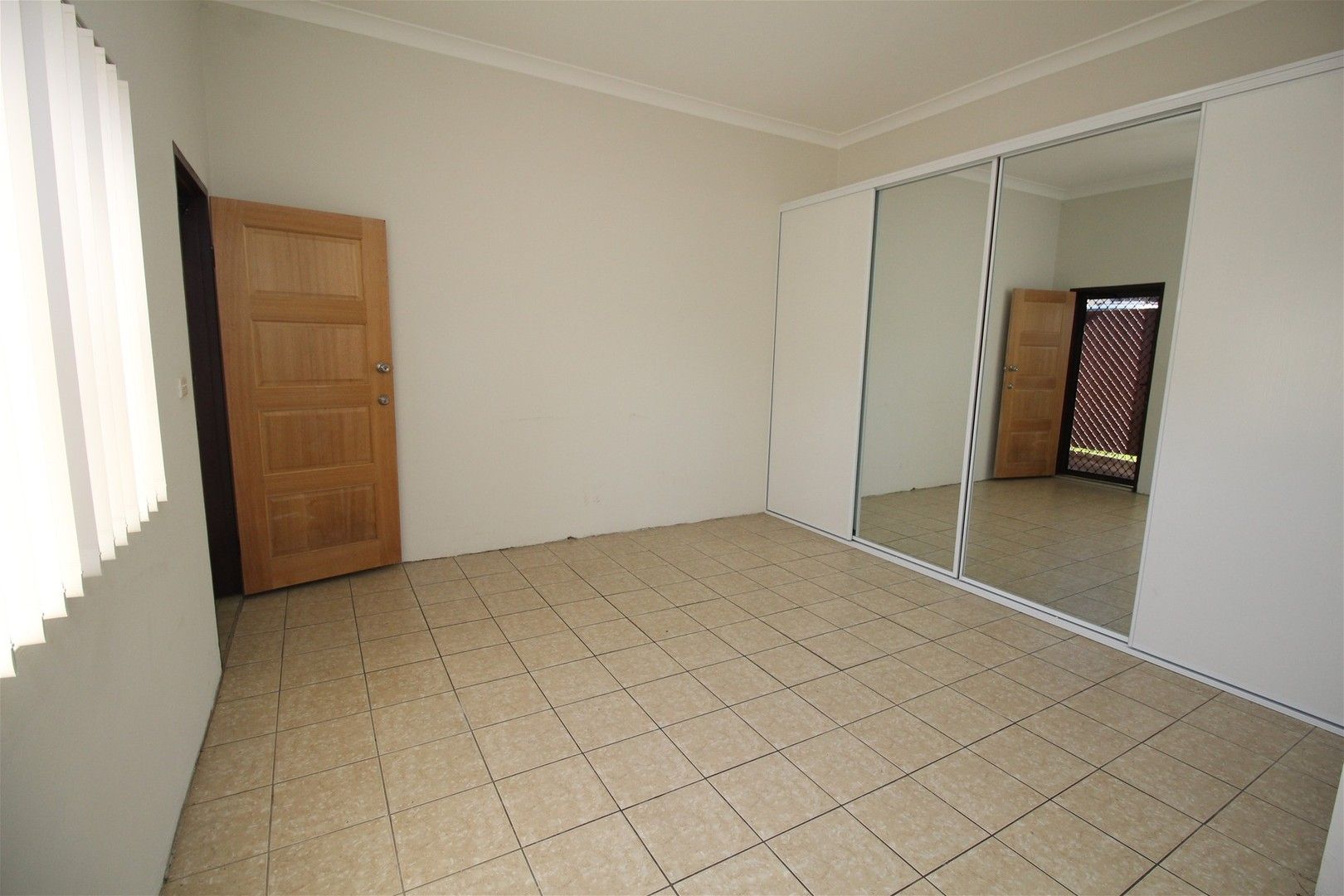 1 bedrooms Apartment / Unit / Flat in Rear 777 Punchbowl Road PUNCHBOWL NSW, 2196