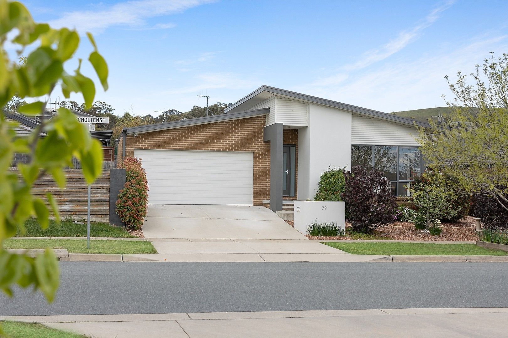 39 Scholtens Street, Casey ACT 2913, Image 0