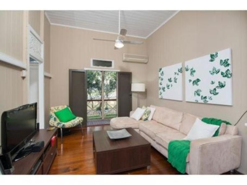 3 bedrooms House in 72 Holmesbrook Street ASHGROVE QLD, 4060