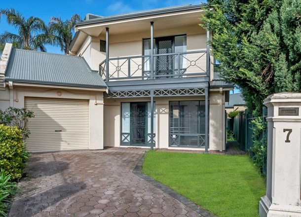 7 Thiele Grove, Kensington Park SA 5068