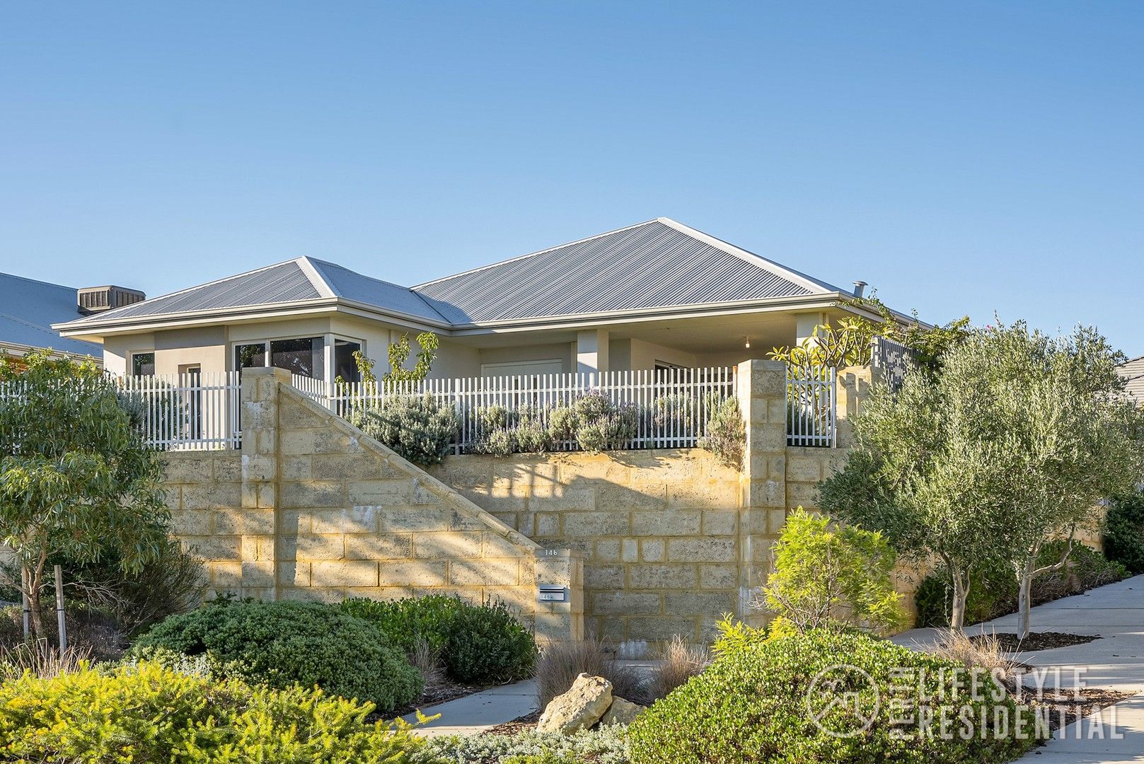 4 bedrooms House in 146 Beachside Parade YANCHEP WA, 6035