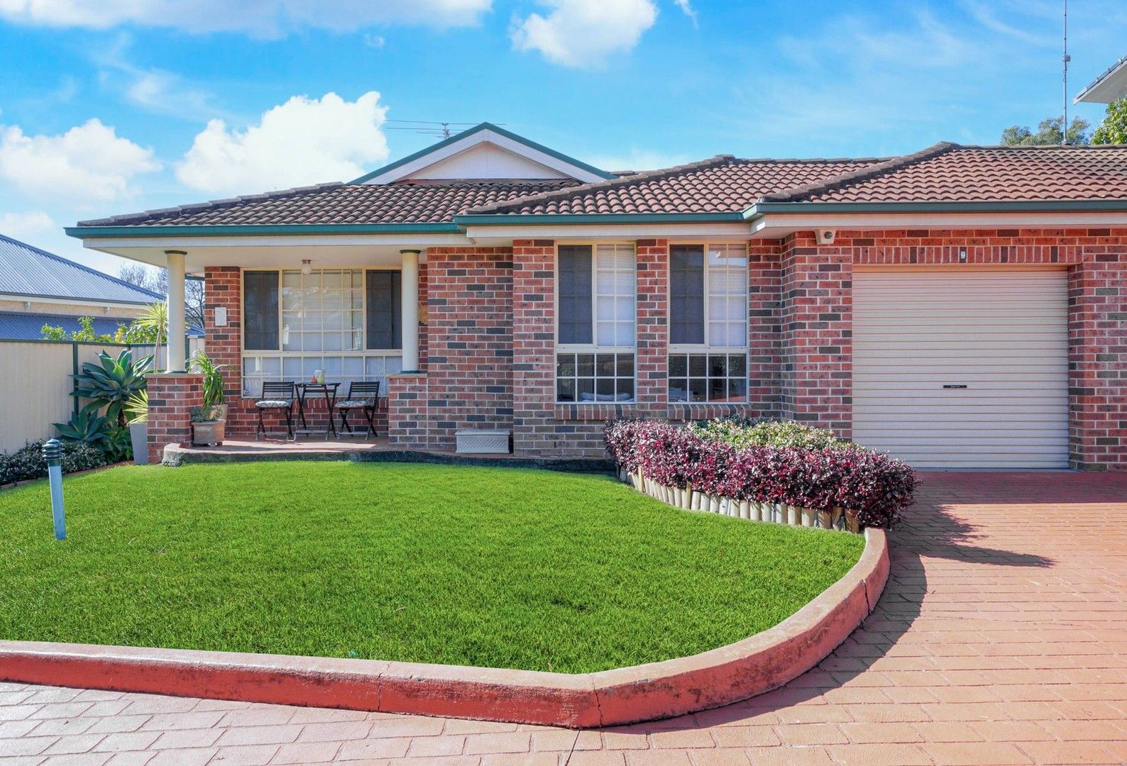 9/21-23 Timothy Place, Edensor Park NSW 2176, Image 0