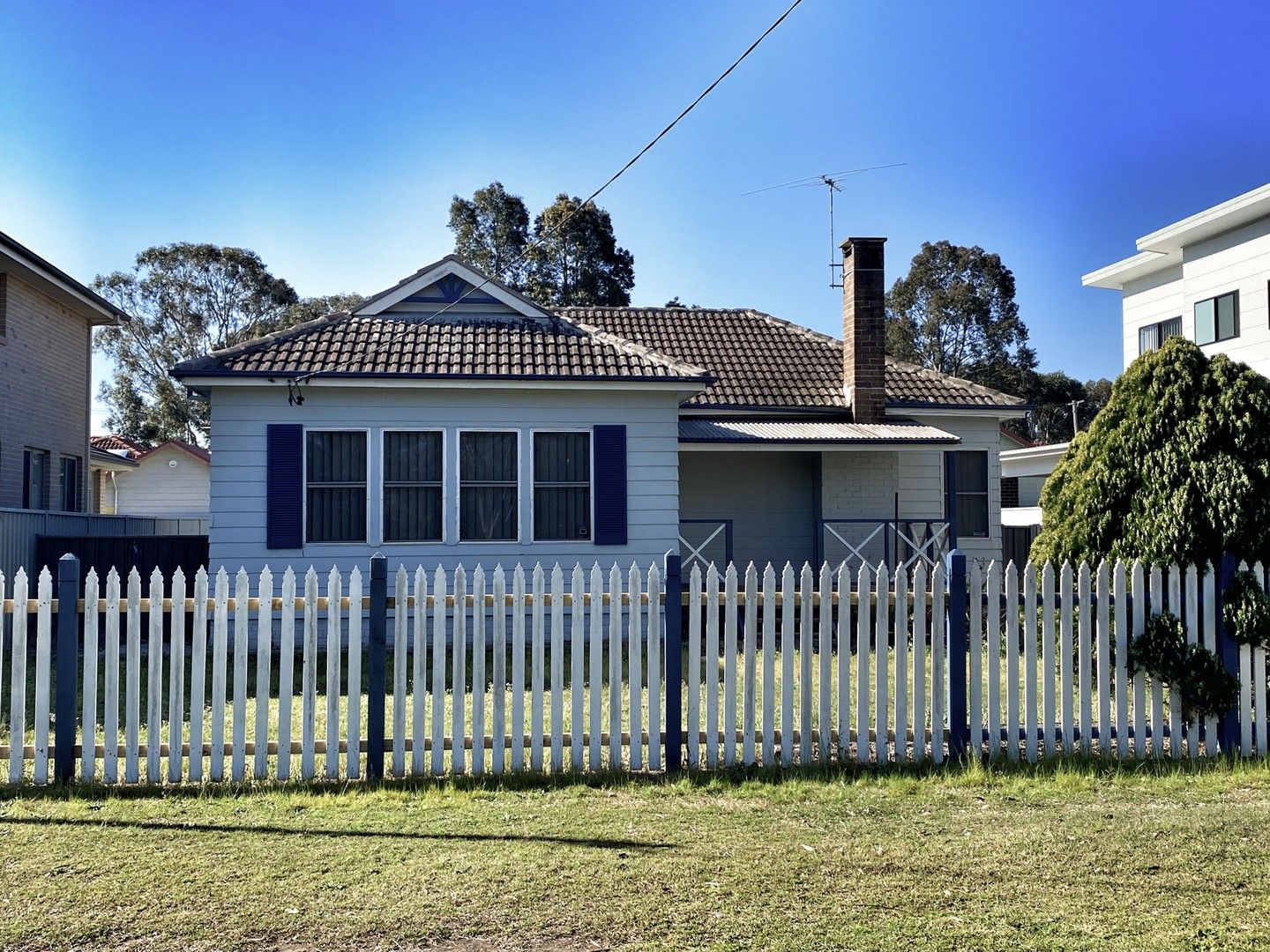 8 Anzac Mews, Wattle Grove NSW 2173, Image 0