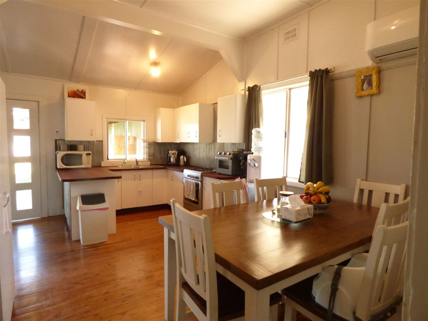 40 Mitchell, Bourke NSW 2840 Domain