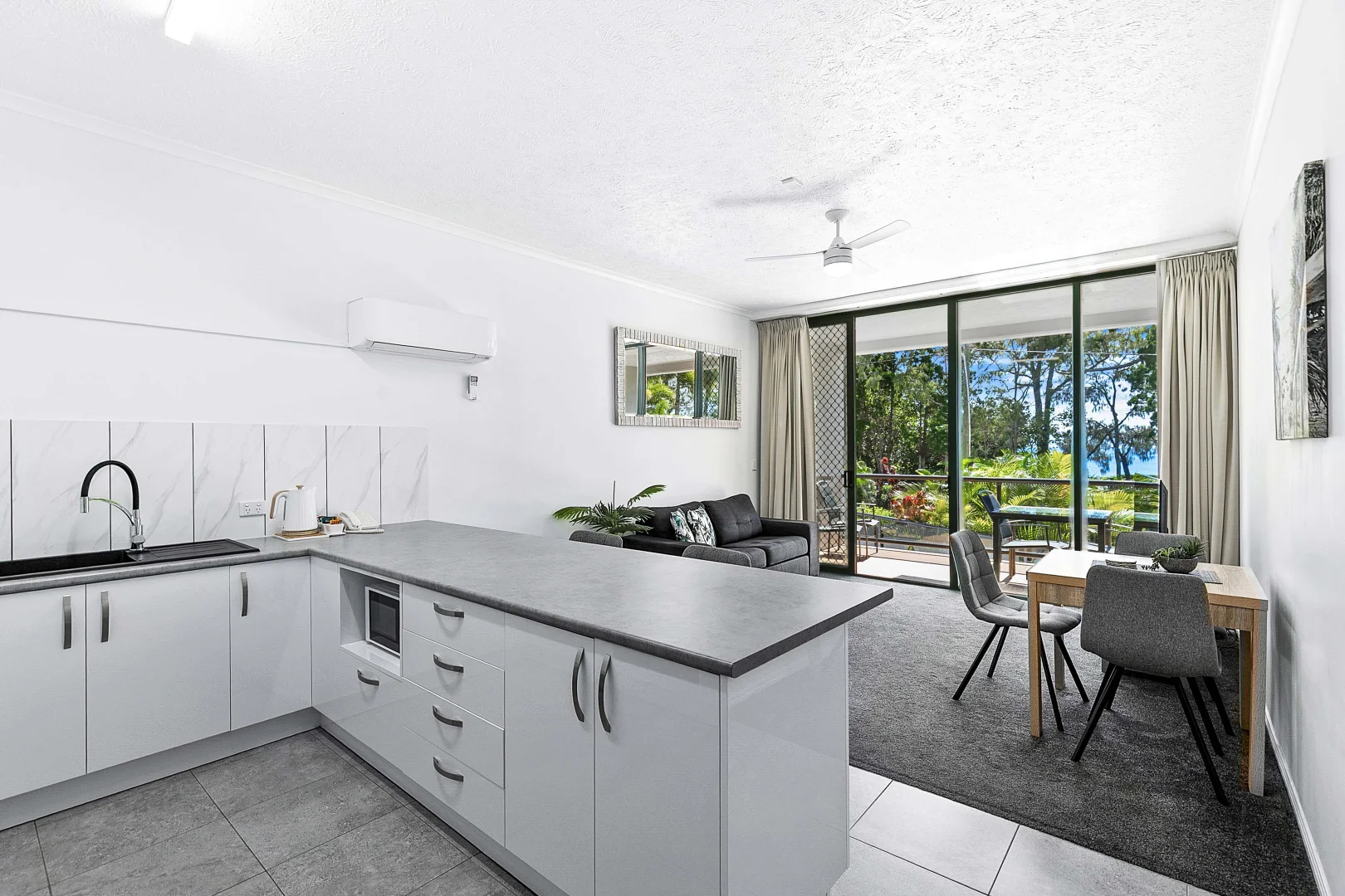 Additional image 10 of 2/465 Esplanade, Torquay QLD 4655