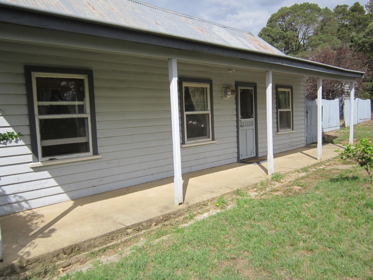 3 bedrooms House in 18 North St DAYLESFORD VIC, 3460