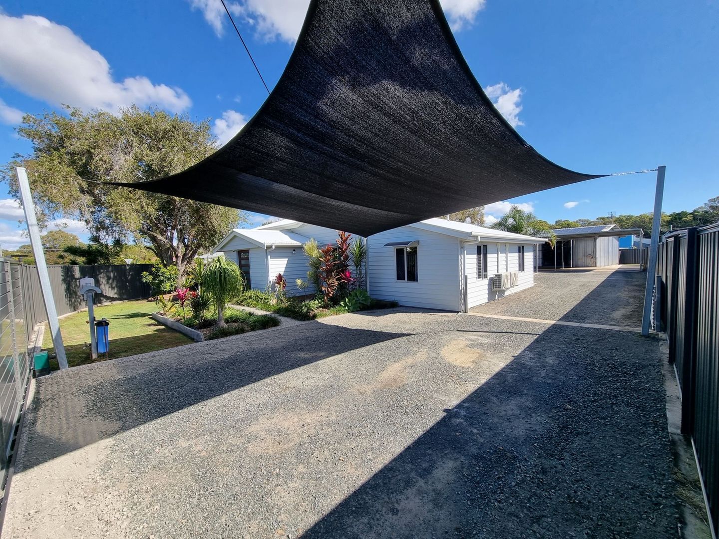 11 Smith Street, Urangan QLD 4655, Image 1