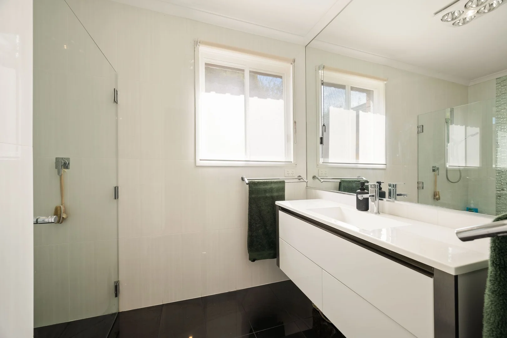 Additional image 10 of 3/47 Delany Avenue, Bright VIC 3741