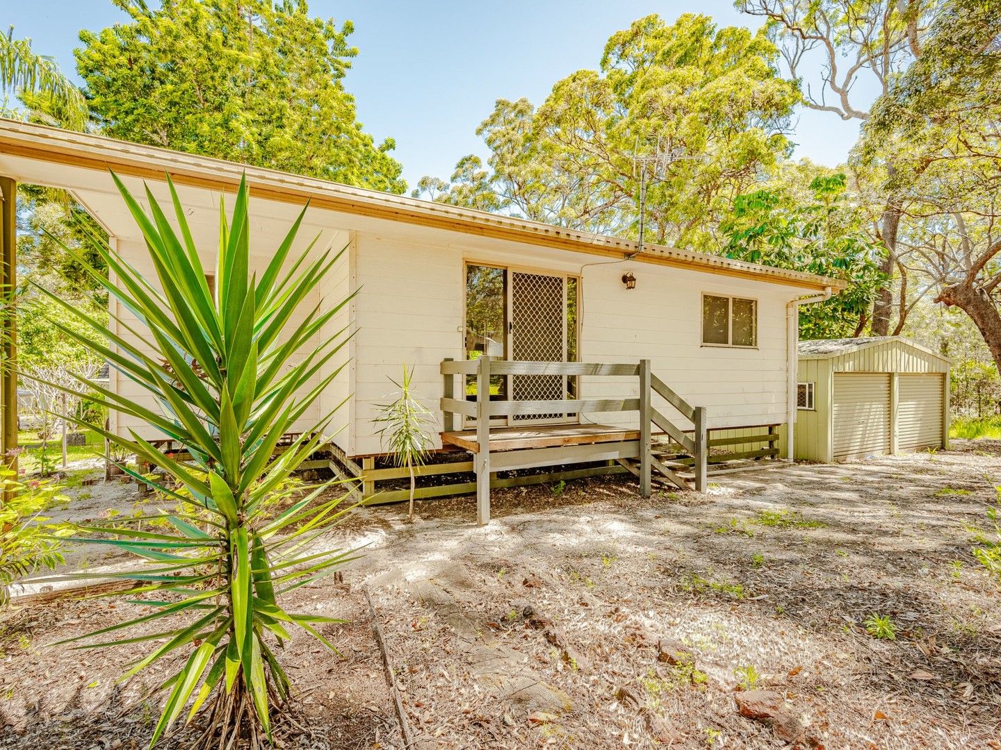 1 MALLEE STREET, Russell Island QLD 4184 Domain