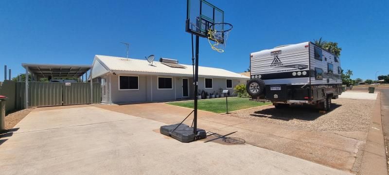 4 bedrooms House in 6 Leonard Way NICKOL WA, 6714