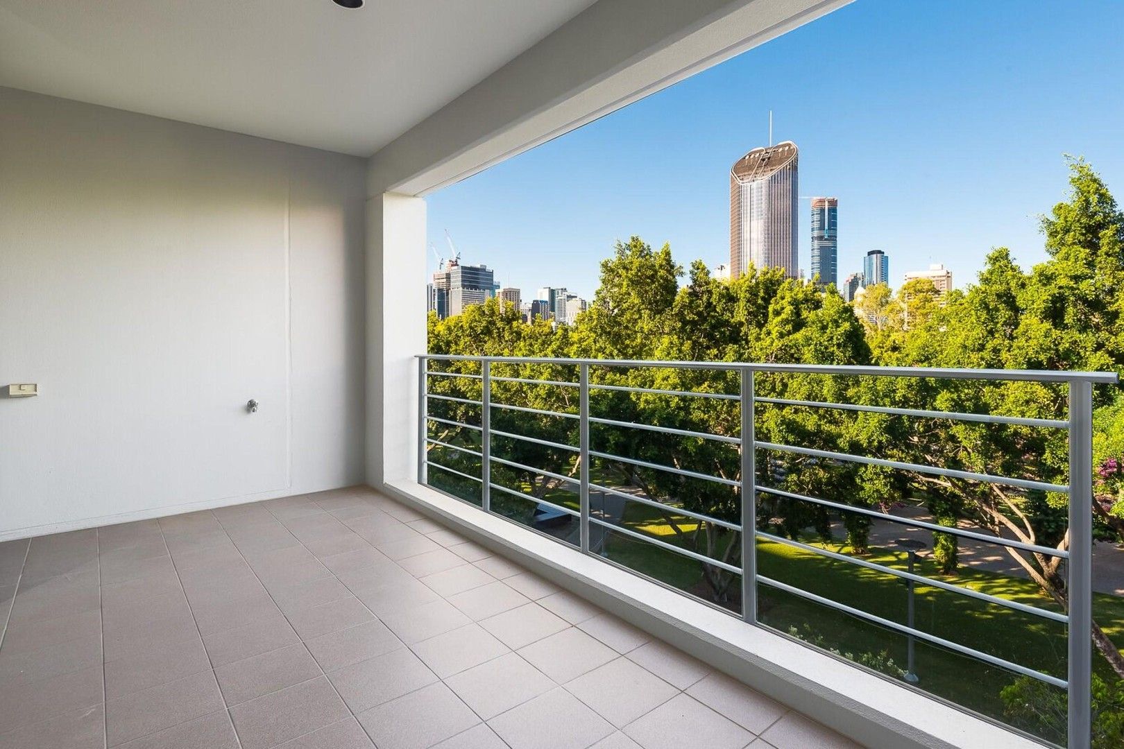 2 bedrooms Apartment / Unit / Flat in 2307/184 Grey St SOUTH BRISBANE QLD, 4101