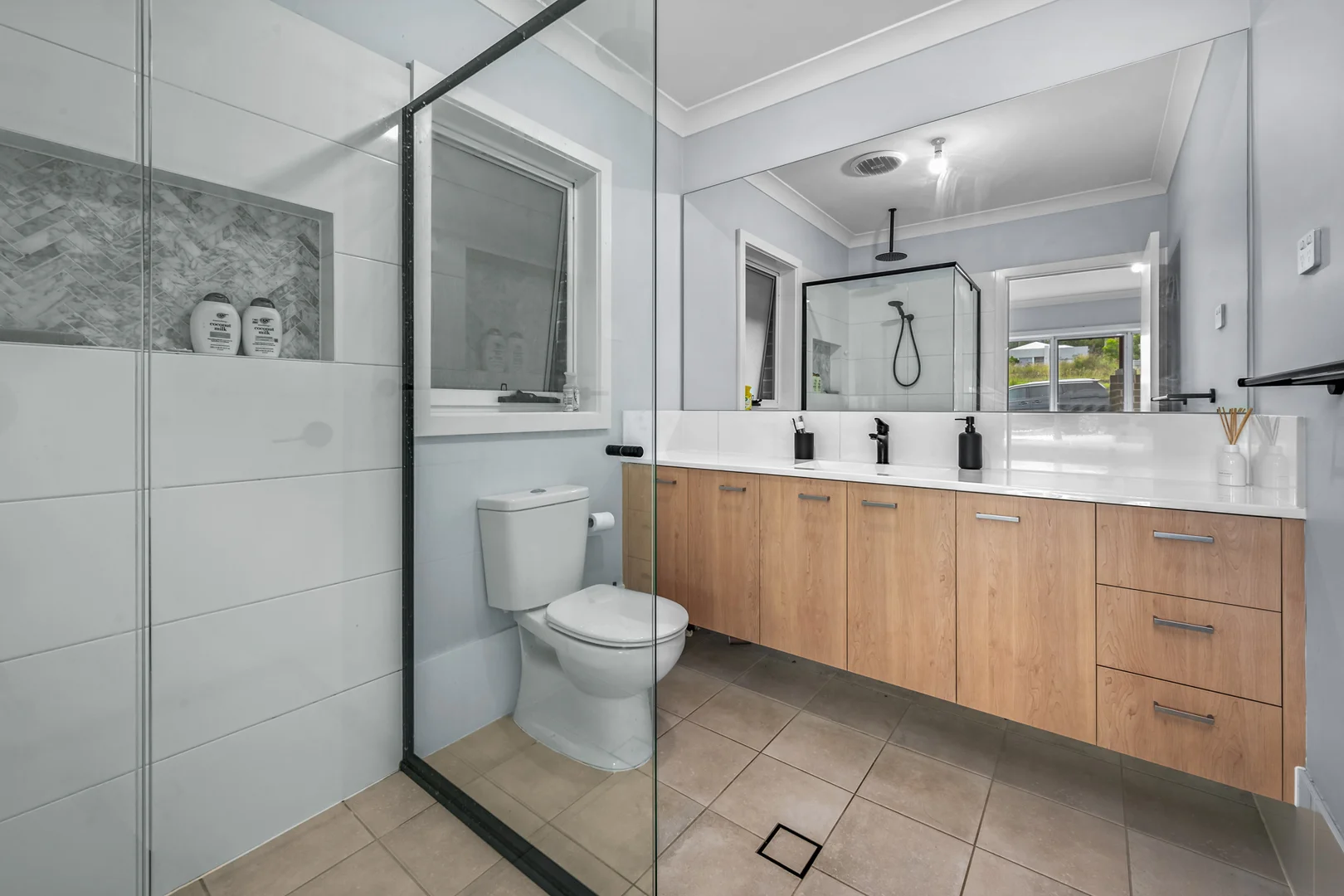 Additional image 14 of 141 Estelville Circuit, Cameron Park NSW 2285