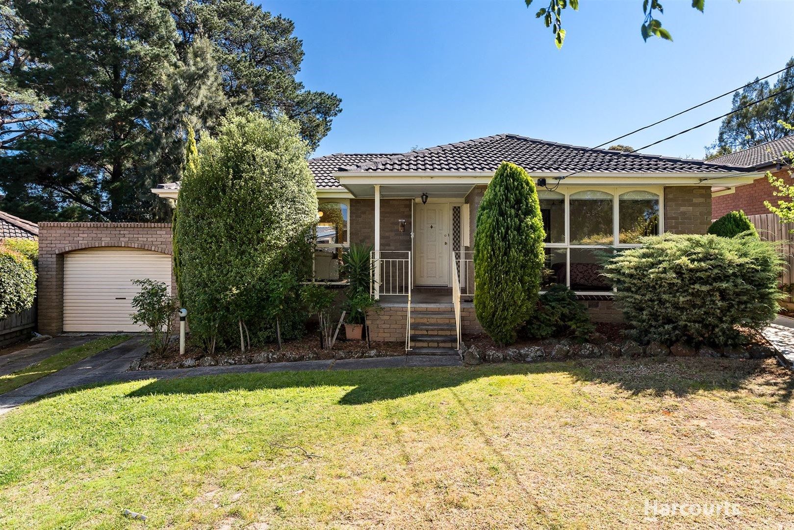 2 Melrose Court, Glen Waverley VIC 3150, Image 0