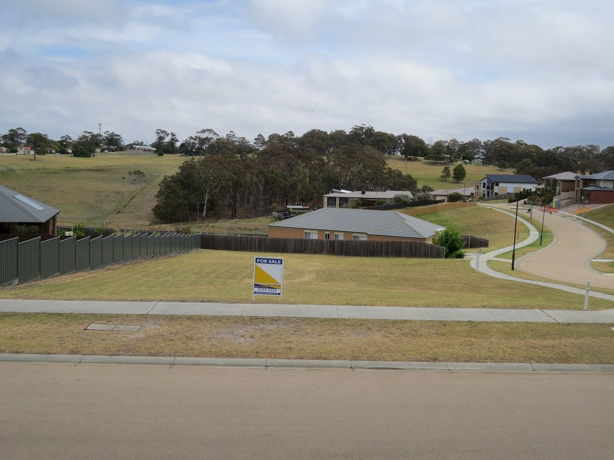 53 Country Club Drive, Lakes Entrance VIC 3909, Image 1