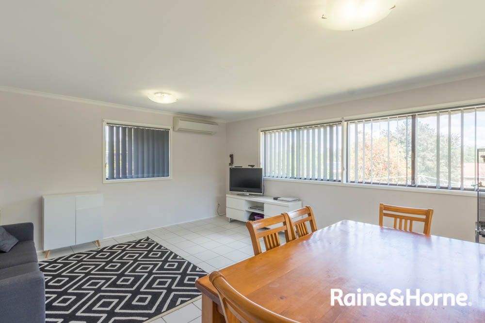 32 Miriyan Drive, Kelso NSW 2795, Image 2