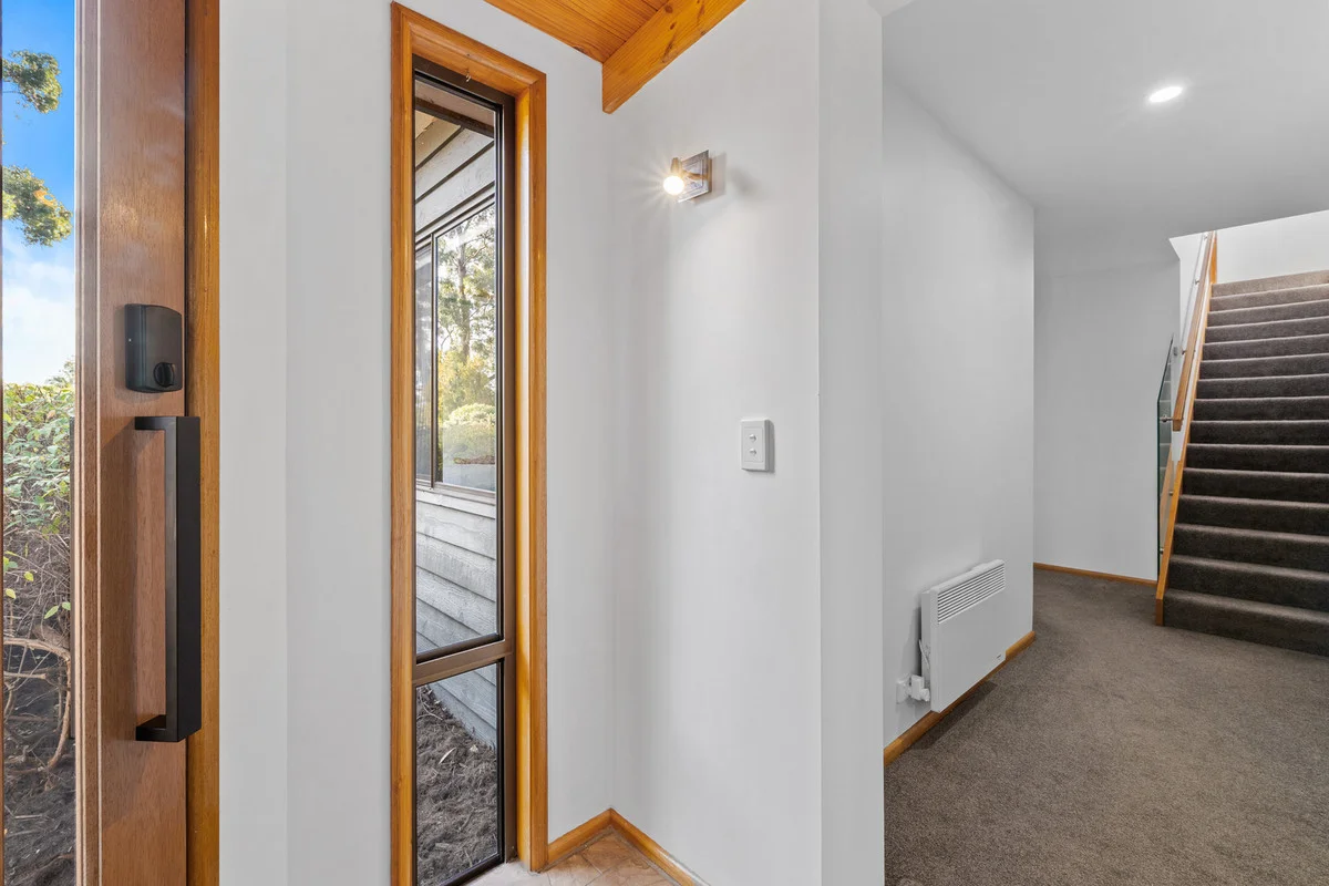 Additional image 4 of 1 Burwood Drive, Blackmans Bay TAS 7052