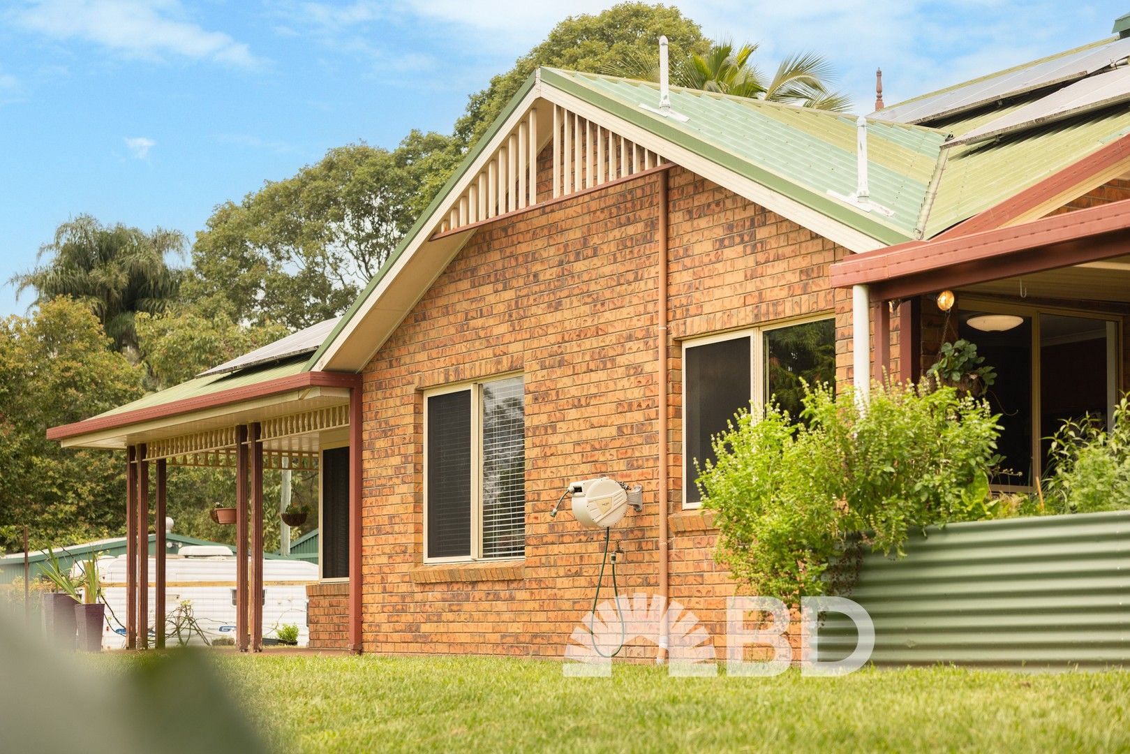 4 bedrooms House in 927 D'Aguilar Highway WAMURAN QLD, 4512