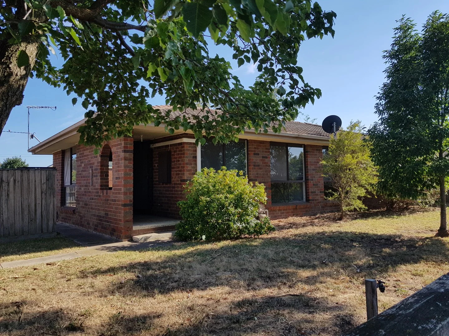 14 Hamilton Street, Riddells Creek VIC 3431