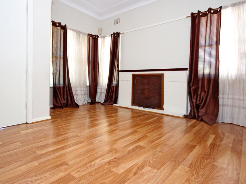 3 bedrooms House in 42 Doyle Road REVESBY NSW, 2212