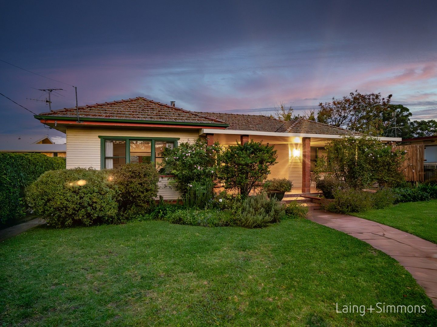 147 Marsh Street, Armidale NSW 2350, Image 0