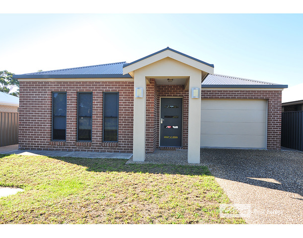 5A Watson Street, Rosetown SA 5275