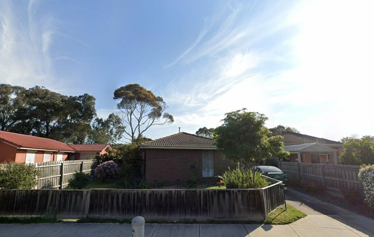 3 bedrooms House in 38 Village Drive HAMPTON PARK VIC, 3976