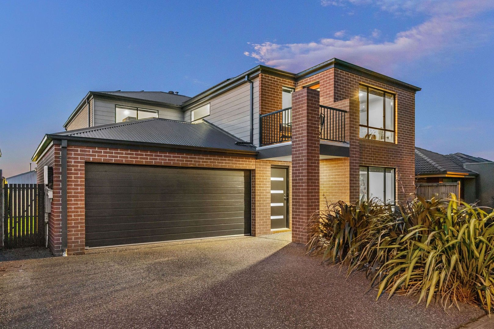 12 Ranfurlie Boulevard, Cranbourne West VIC 3977, Image 0