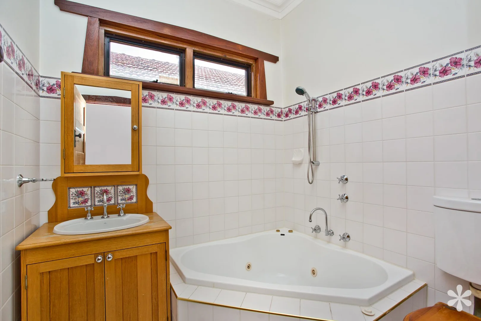 Additional image 12 of 81 Gwenyfred Rd, Kensington WA 6151