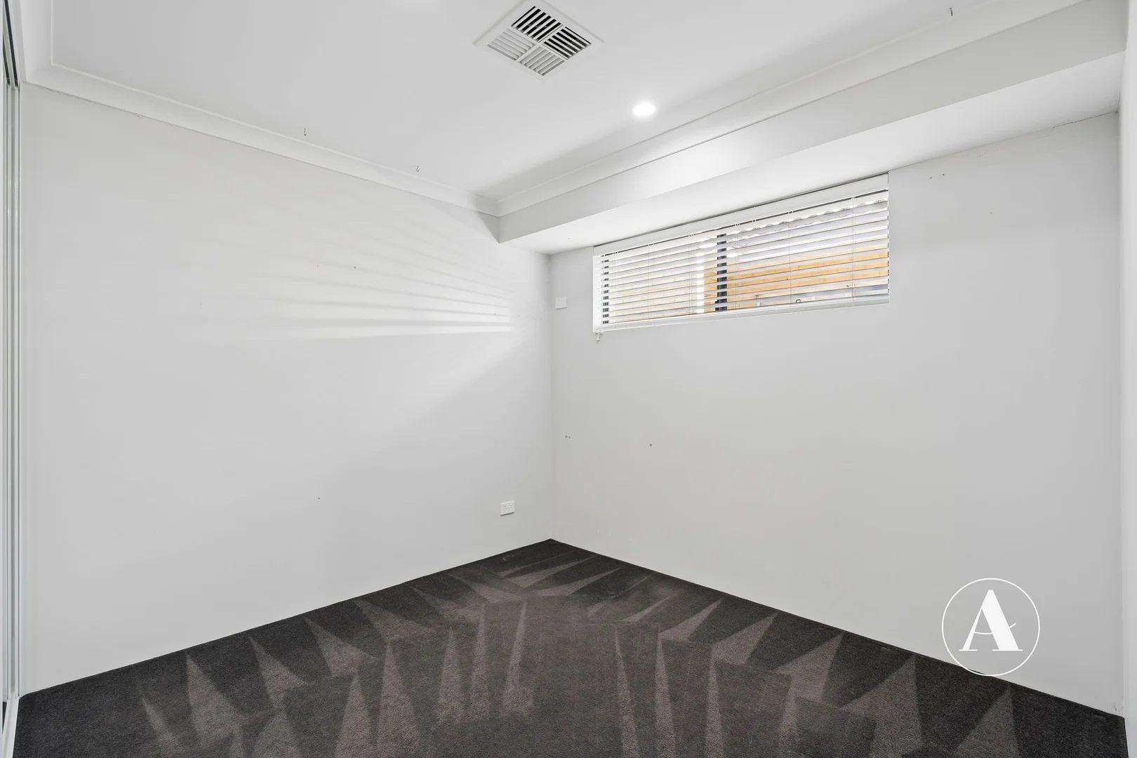 Additional image 12 of 27 Parkhurst Avenue, Hilbert WA 6112