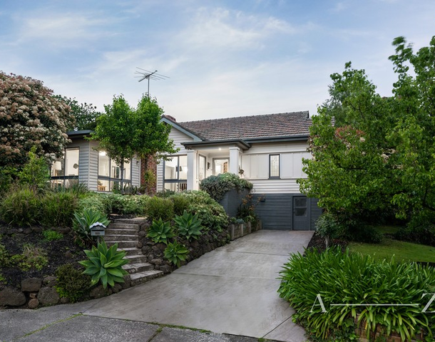 10 Downton Grove, Kew VIC 3101