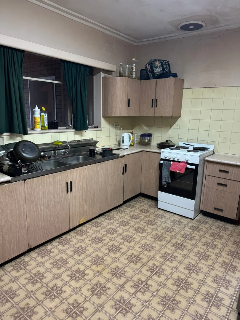 Additional image 4 of 149 Power Street, St Albans VIC 3021