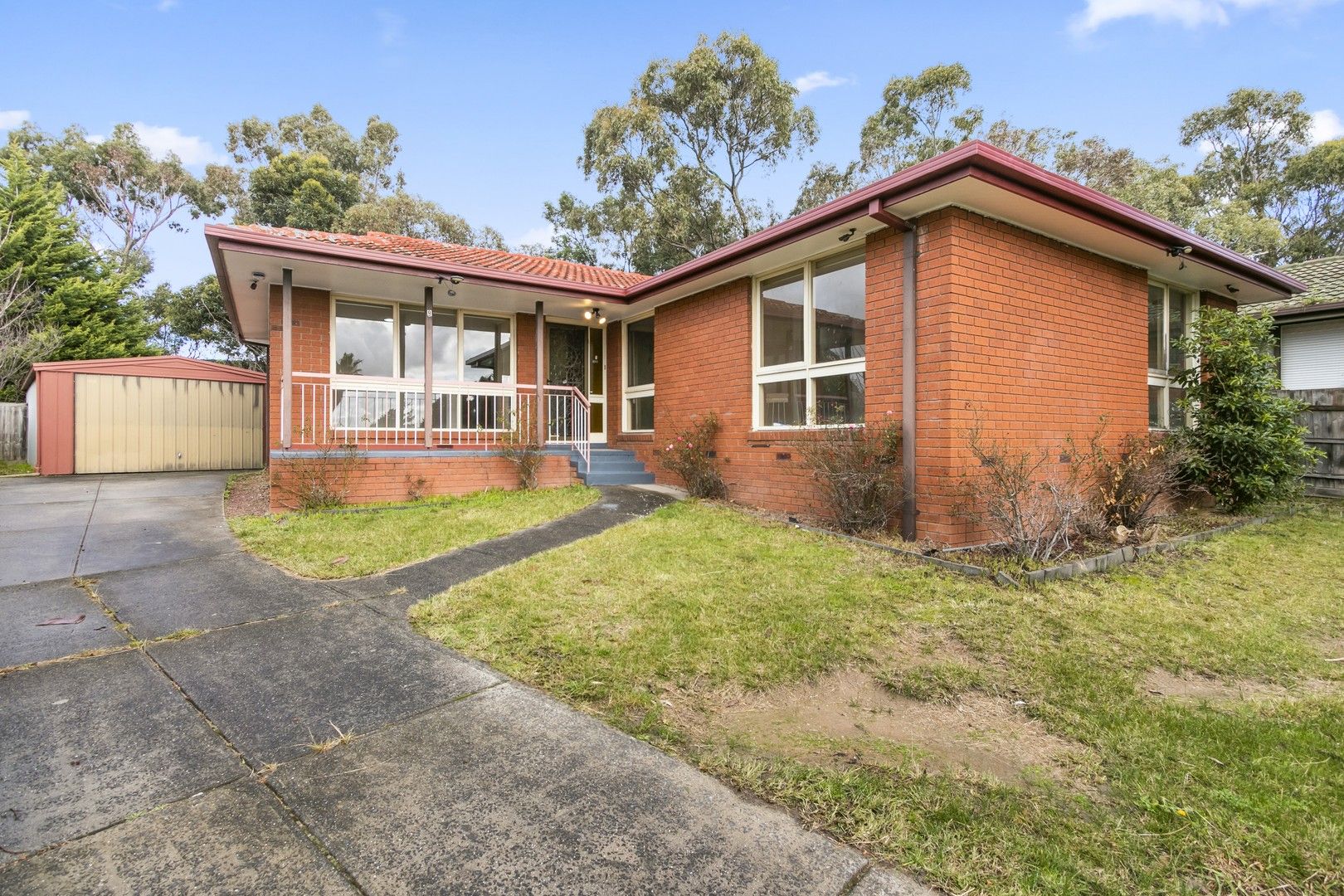 3 bedrooms House in 9 Cavendish Court ENDEAVOUR HILLS VIC, 3802