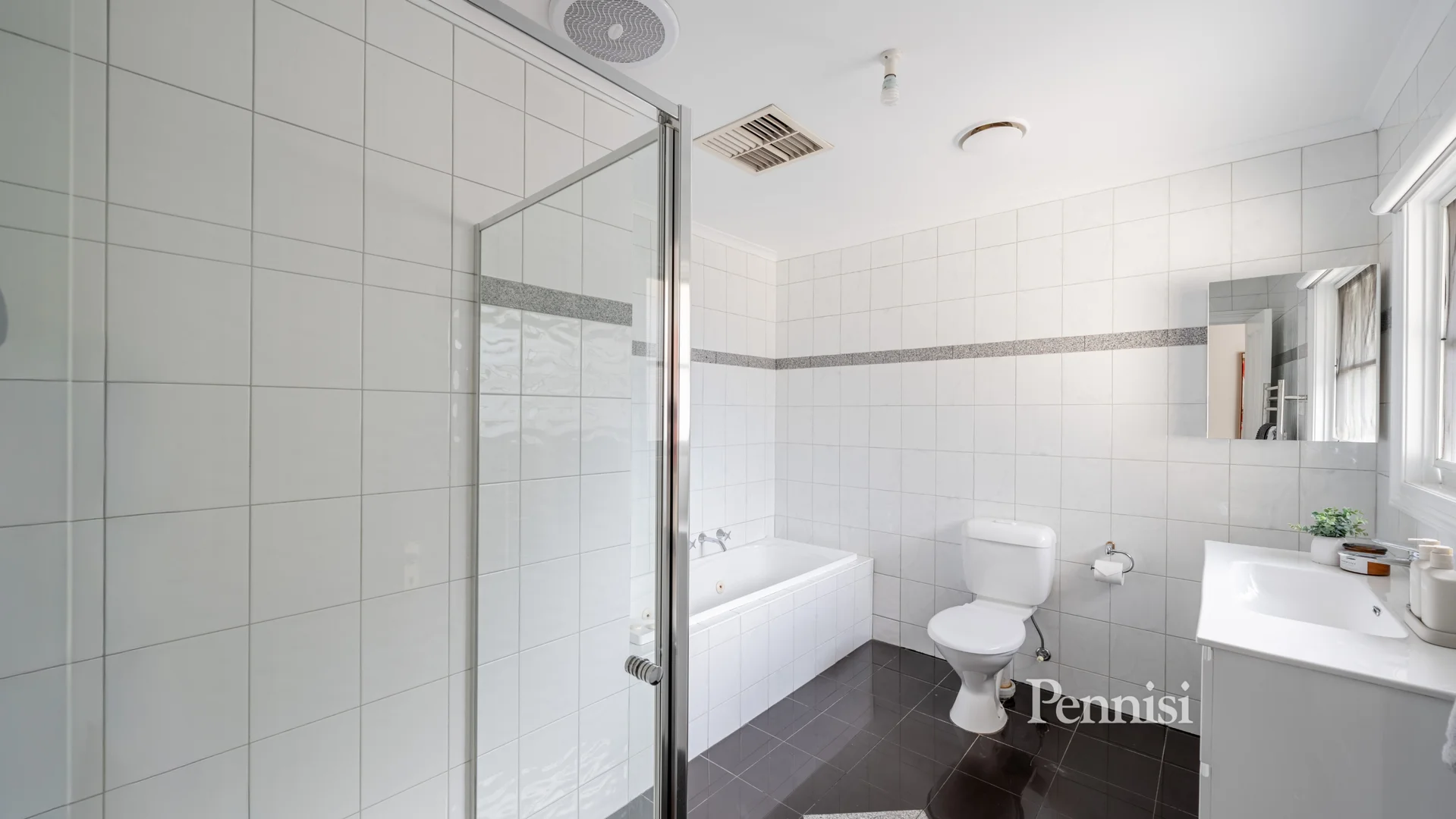 Additional image 8 of 4/110 Bradshaw Street, Essendon VIC 3040