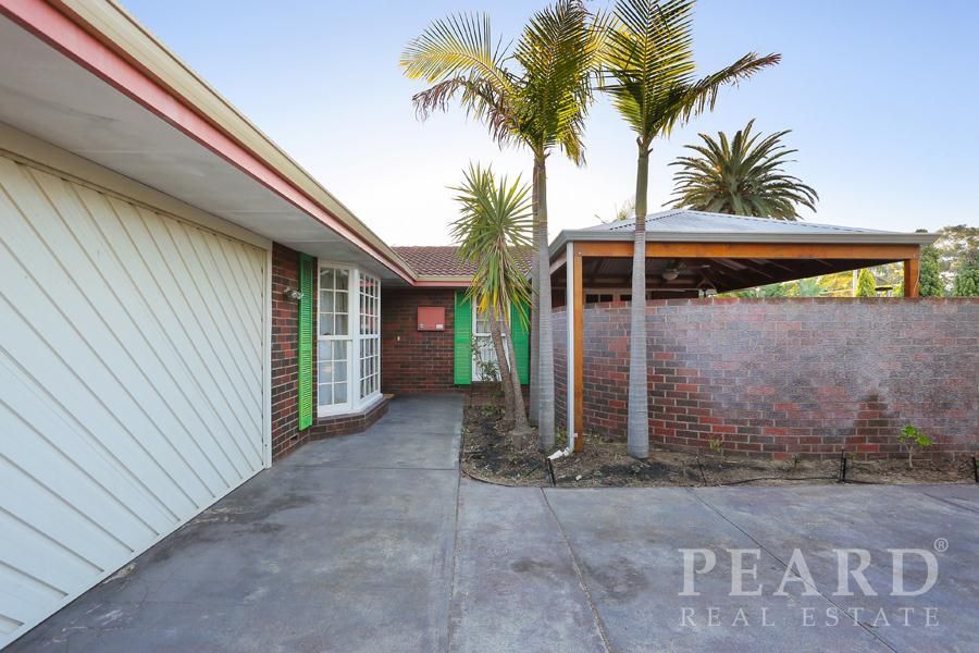 16 Frinton Place, Greenwood WA 6024, Image 1