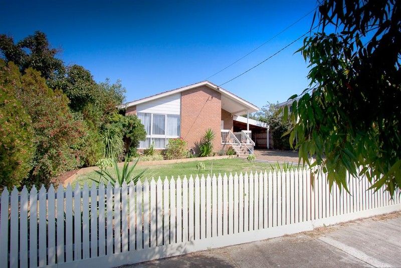 23 Heysen Drive, Sunbury VIC 3429, Image 0