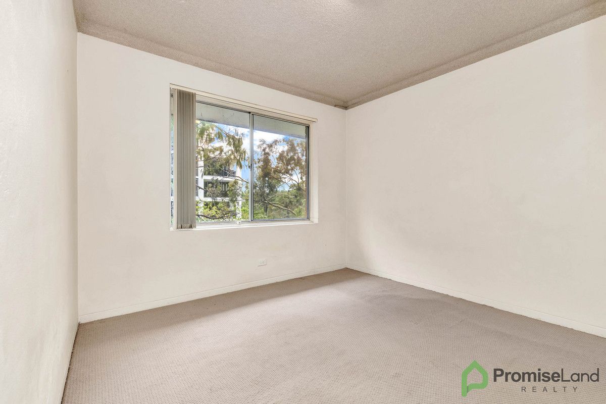 9/7 Cottonwood Crescent, Macquarie Park NSW 2113, Image 2