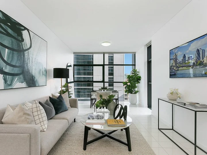 3112/101 Bathurst Street, Sydney, NSW 2000 - Photo 2