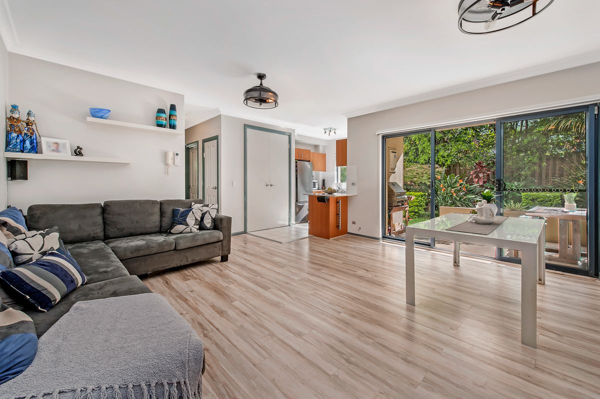 2/56-58 Old Pittwater Road, Brookvale NSW 2100, Image 1