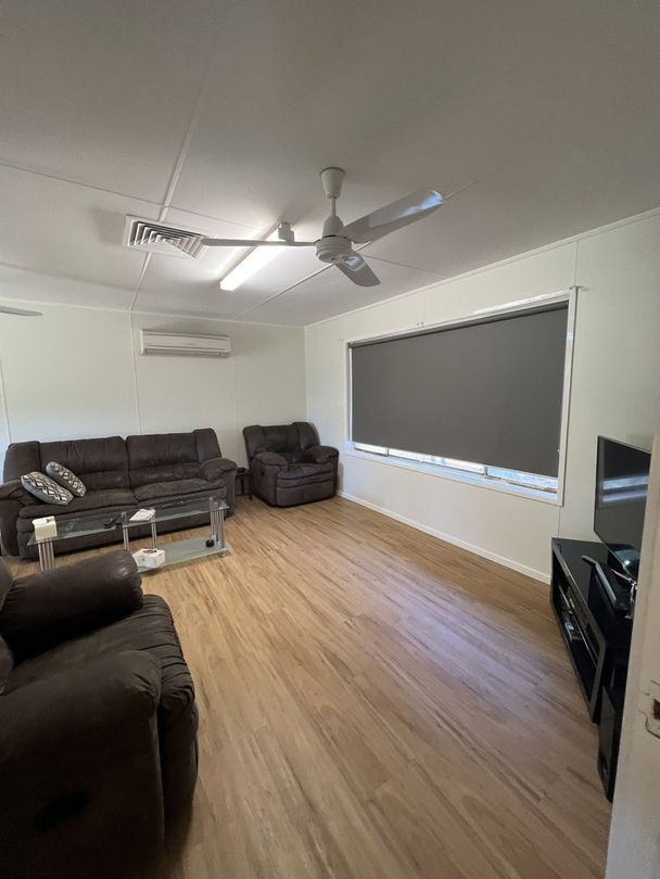 3 bedrooms House in 390 Tecoma Street TOM PRICE WA, 6751